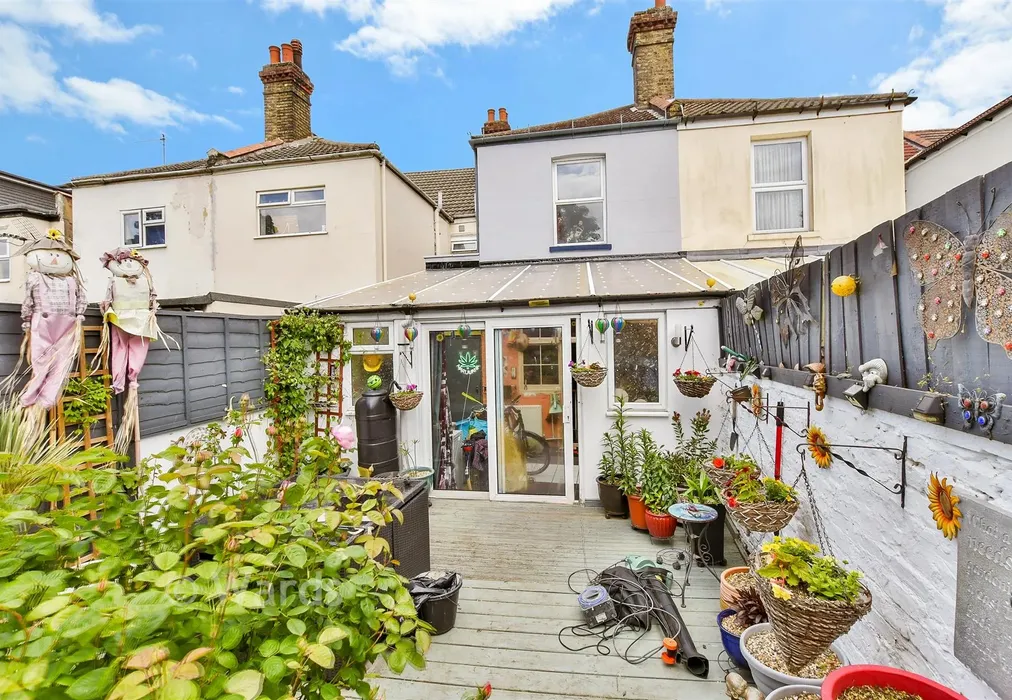 Rear Elevation - Rainham Road, Chatham, Kent - Wards of Kent