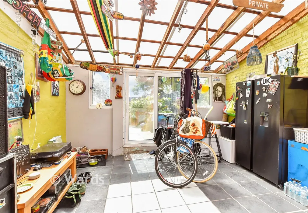 Conservatory - Rainham Road, Chatham, Kent - Wards of Kent