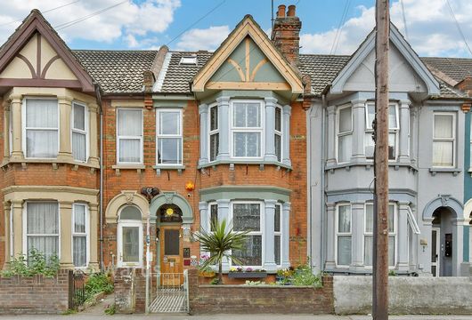 Rainham Road, Chatham, Kent - Wards of Kent