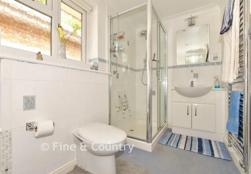 Shower Room - Hill Avenue, Shepherdswell, Kent - Wards of Kent