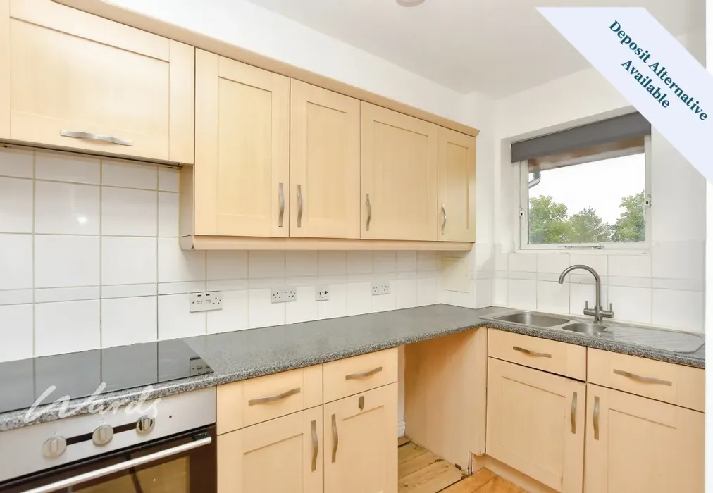 Kitchen - Coral Park Maidstone ME14 - Wards of Kent