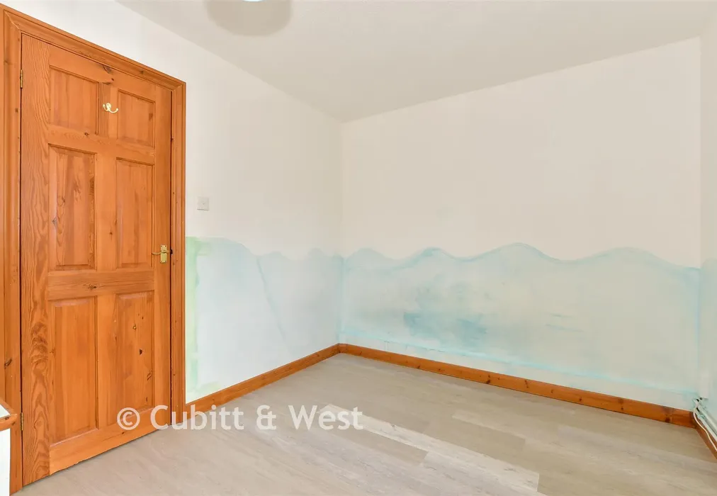 Bedroom 2 - Galahad Road, Ifield, Crawley, West Sussex - Wards of Kent