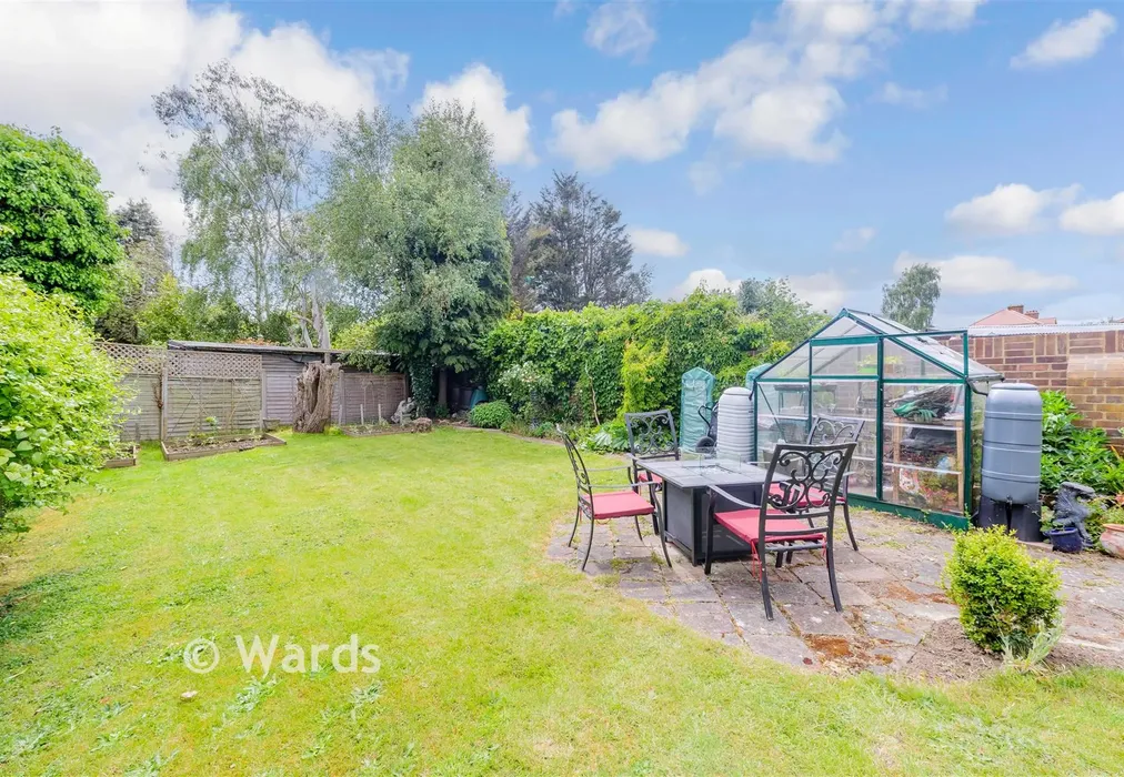 Rear Garden - Langdale Crescent, Bexleyheath, Kent - Wards of Kent