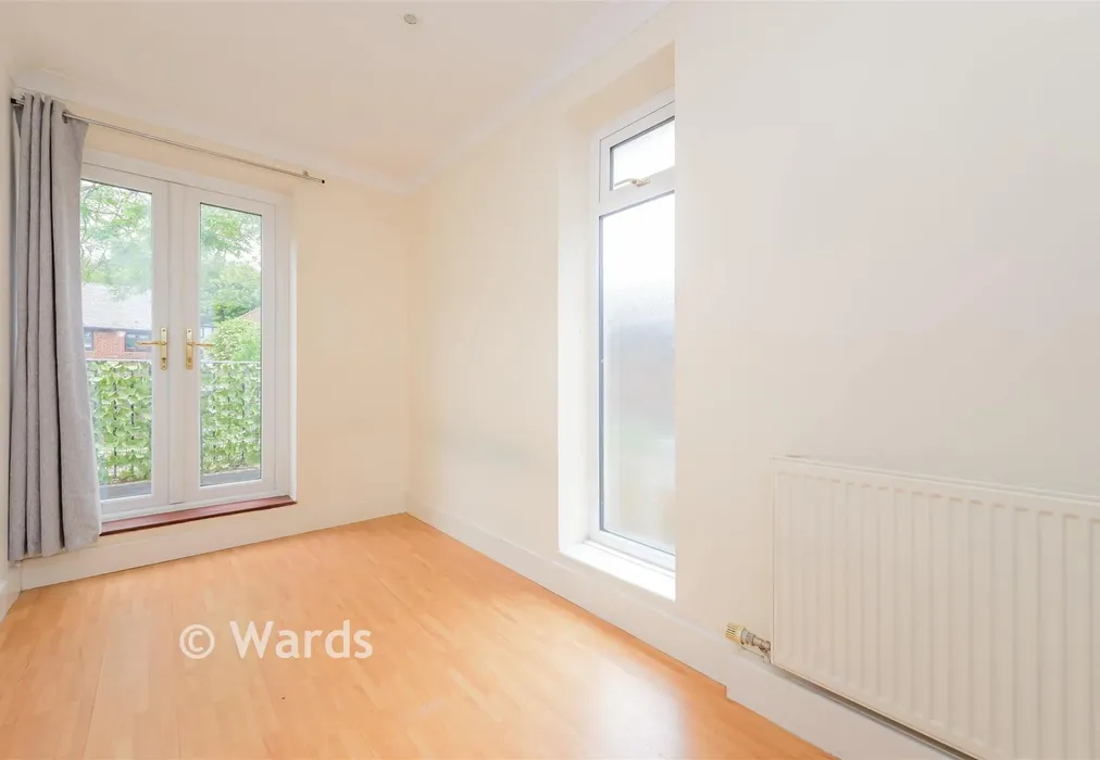 Bedroom 2 - Brissenden Close, Upnor, Kent - Wards of Kent