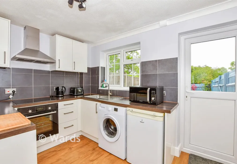 Kitchen/ Diner - Baywell, Leybourne, Kent - Wards of Kent