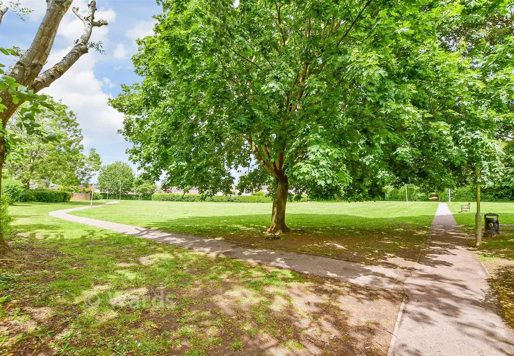 Surrounding Area - Baywell, Leybourne, Kent - Wards of Kent
