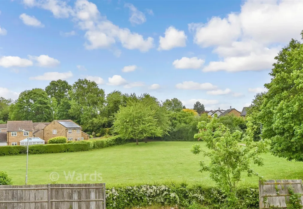 Views To Rear - Baywell, Leybourne, Kent - Wards of Kent