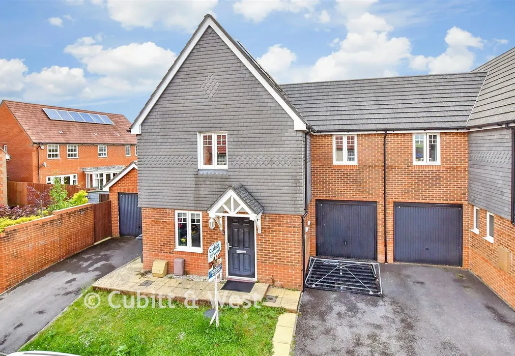 External (Web) 1 - Whiteland Way, Clanfield, Hampshire - Wards of Kent