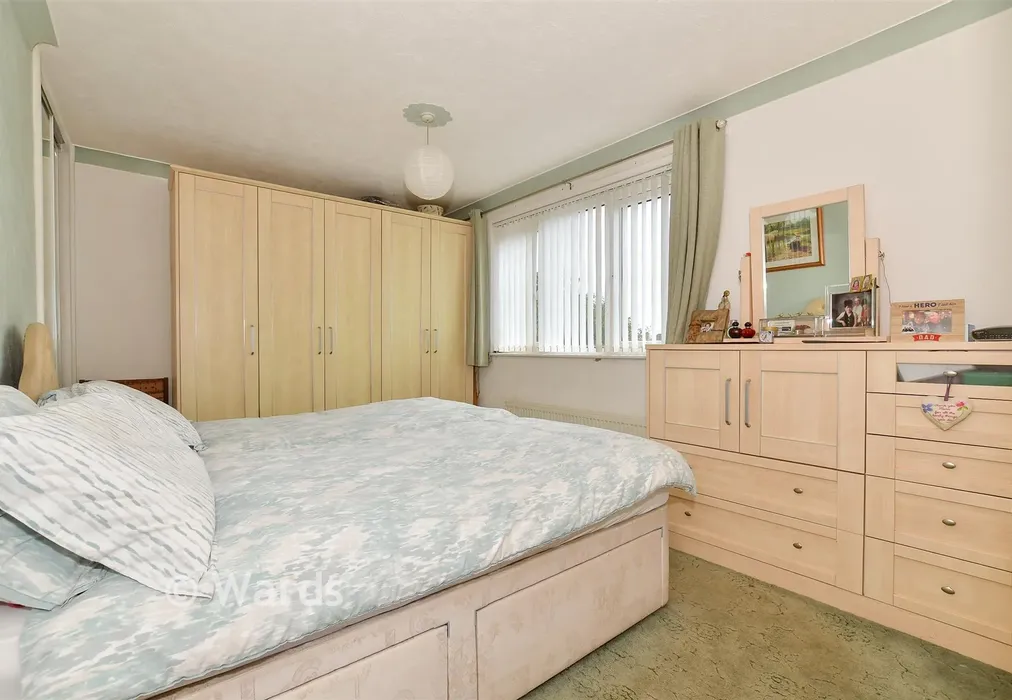 Bedroom 1 - Rylands Road, Kennington, Ashford, Kent - Wards of Kent