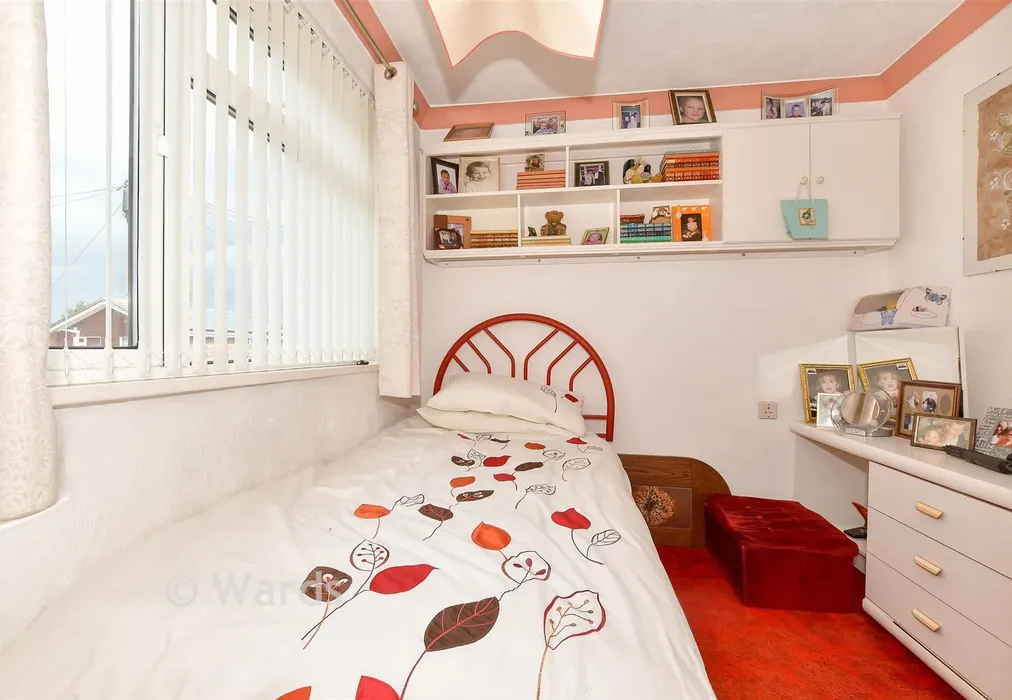 Bedroom 3 - Rylands Road, Kennington, Ashford, Kent - Wards of Kent