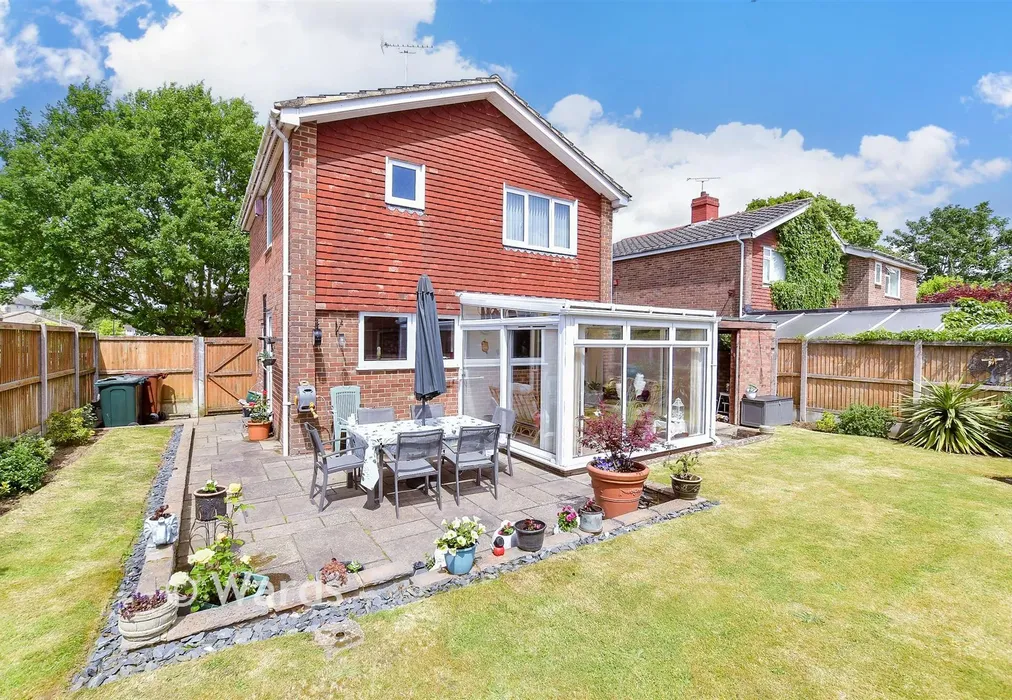 Rear Elevation - Rylands Road, Kennington, Ashford, Kent - Wards of Kent