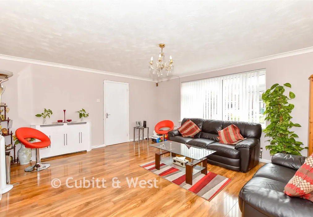 Sitting Room - Marlborough Close, Chichester, West Sussex - Wards of Kent