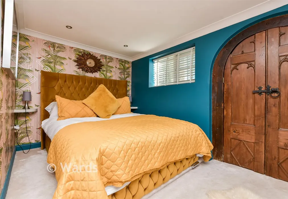 Bedroom 3 - Booth Place, Margate, Kent - Wards of Kent