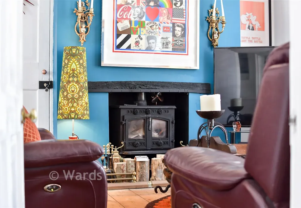 Internal Lifestyle Photograph - Booth Place, Margate, Kent - Wards of Kent