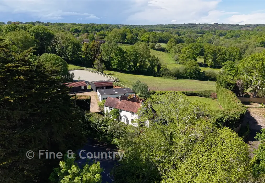 Front - Old Forge Lane, Horney Common, Uckfield, East Sussex - Wards of Kent