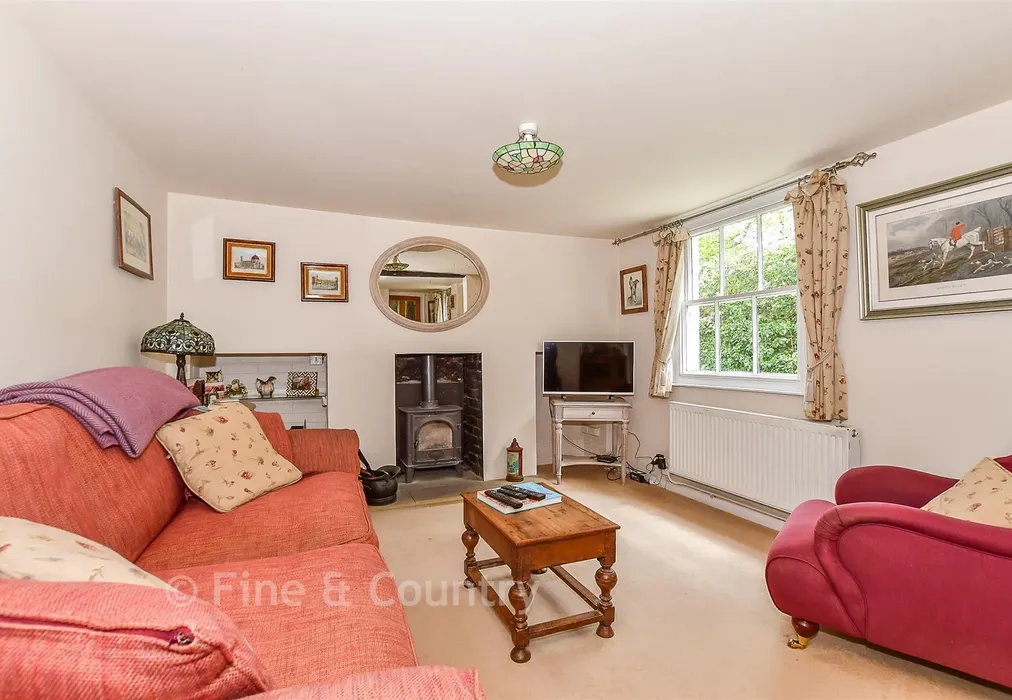 Drawing Room - Old Forge Lane, Horney Common, Uckfield, East Sussex - Wards of Kent