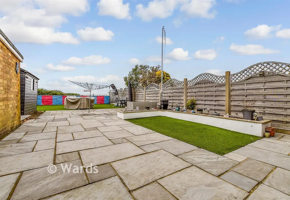 Patio / Decking - Merritt Road, Greatstone, New Romney, Kent - Wards of Kent