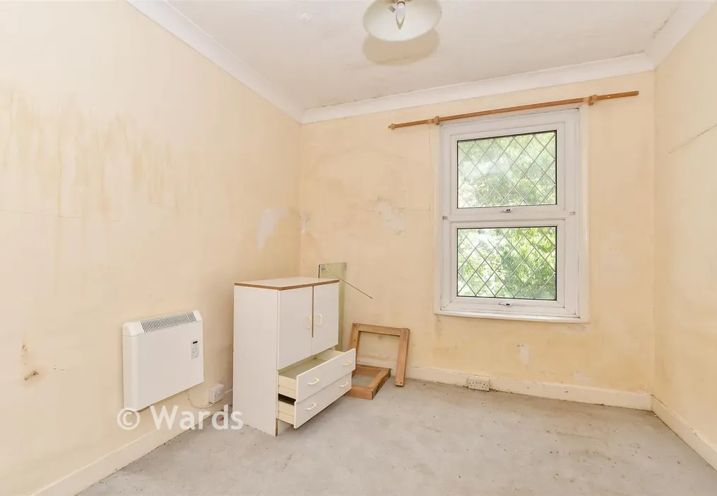 Bedroom 2 - Whitfeld Road, Ashford, Kent - Wards of Kent