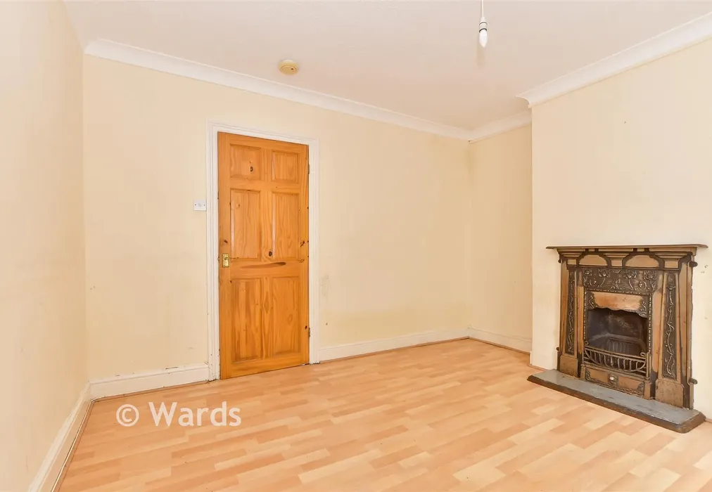 Lounge - Whitfeld Road, Ashford, Kent - Wards of Kent