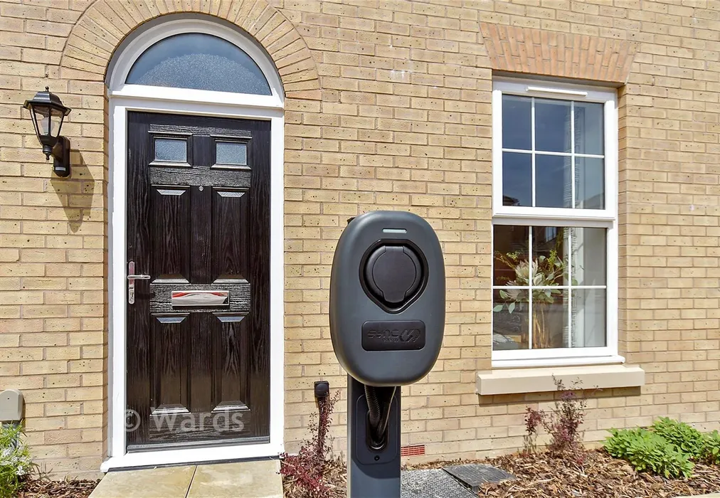 External Feature - Richmond Park, Whitfield, Kent - Wards of Kent