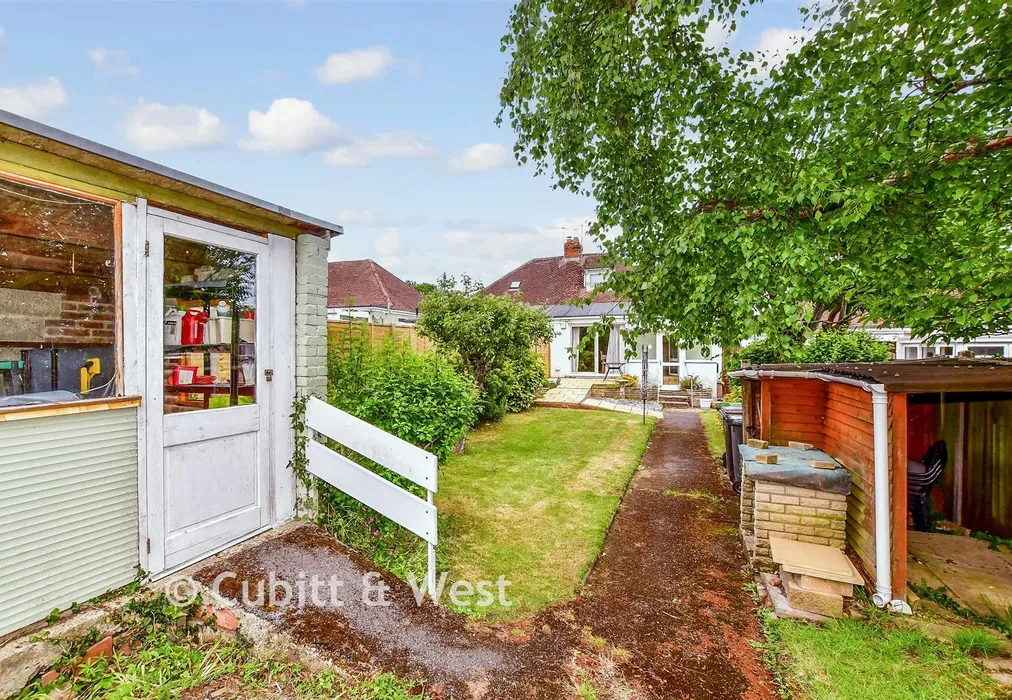 Rear Garden - Privett Road, Waterlooville, Hampshire - Wards of Kent