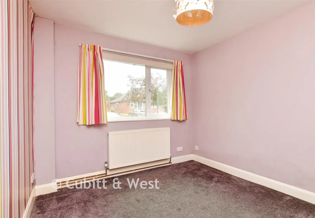 Bedroom 2 - Selhurst Road, Woodingdean, East Sussex - Wards of Kent