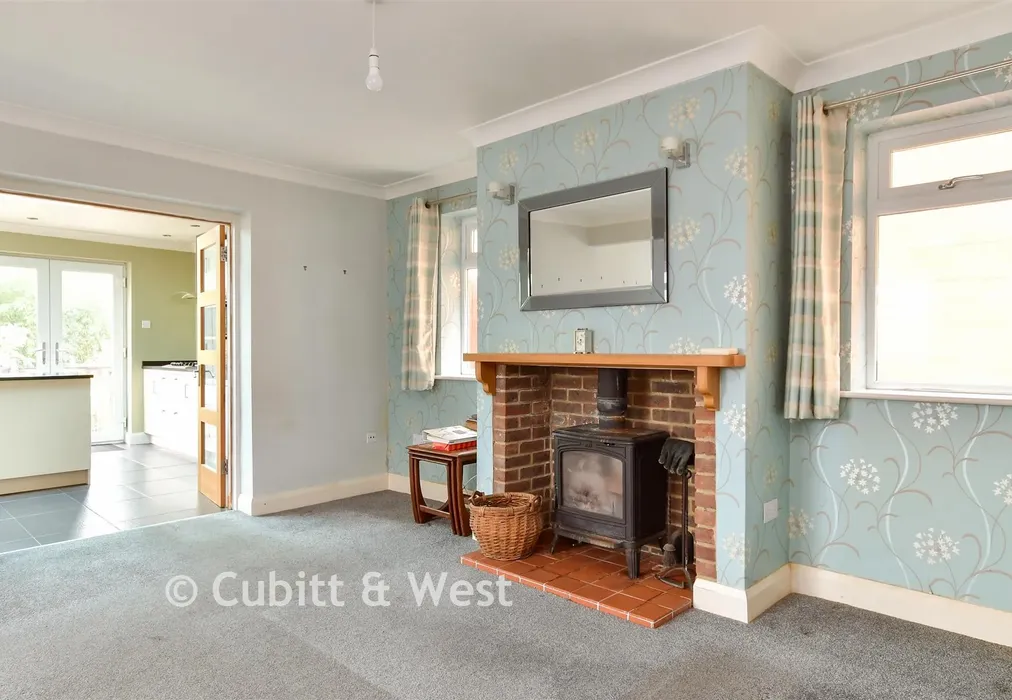 Lounge/ Diner - Selhurst Road, Woodingdean, East Sussex - Wards of Kent
