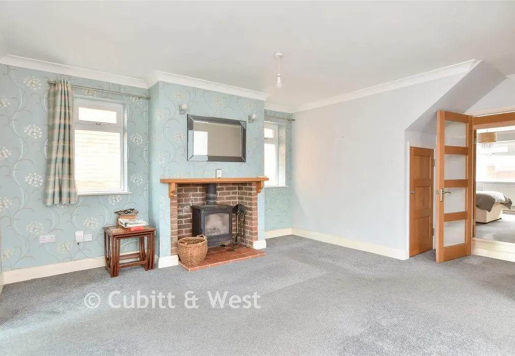 Lounge/ Diner - Selhurst Road, Woodingdean, East Sussex - Wards of Kent