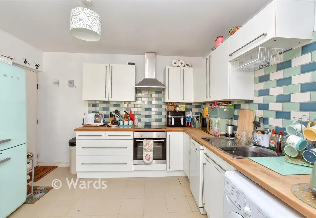 Kitchen/Diner - South Road, Faversham, Kent - Wards of Kent