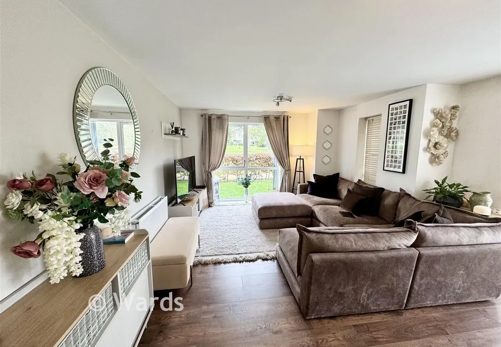 Lounge Area. - Wills Crescent, West Malling, Kent - Wards of Kent