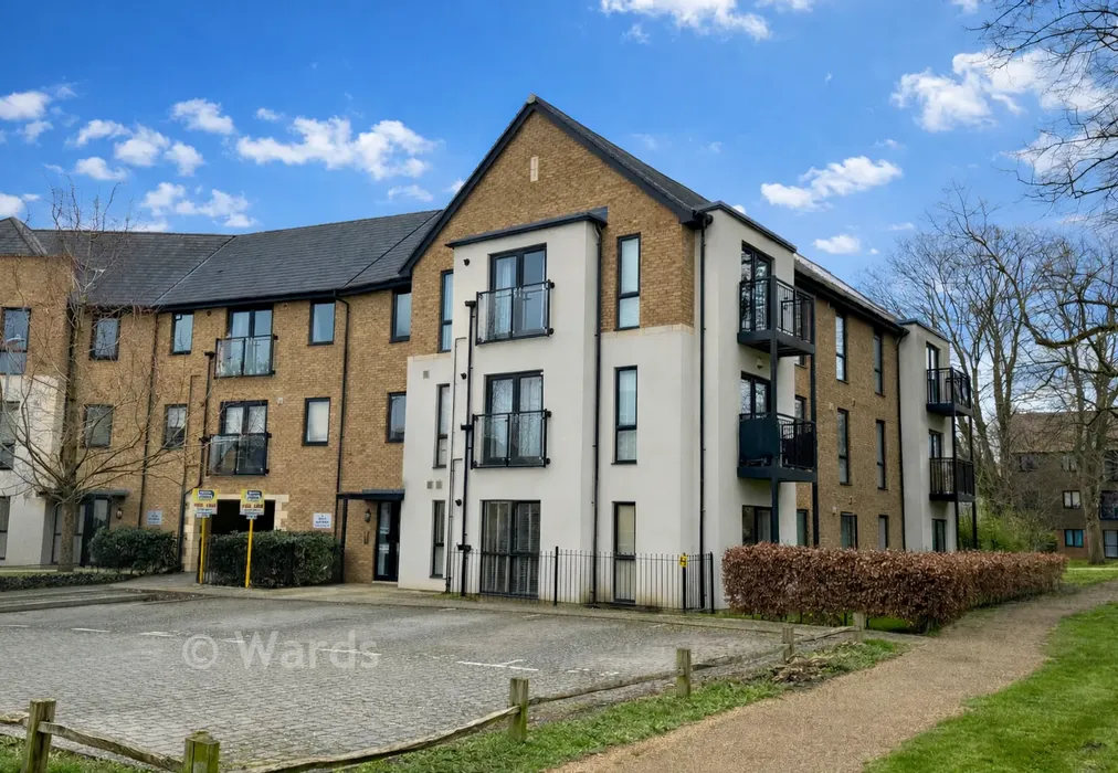 Front. - Wills Crescent, West Malling, Kent - Wards of Kent