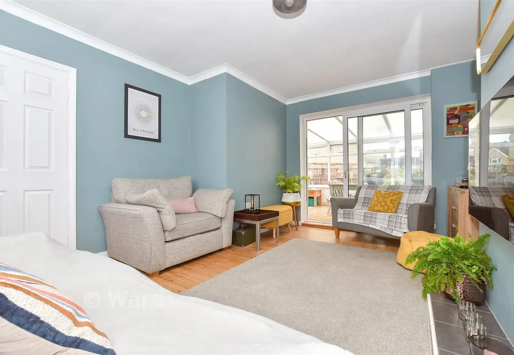 Lounge - Norman Road, Whitstable, Kent - Wards of Kent