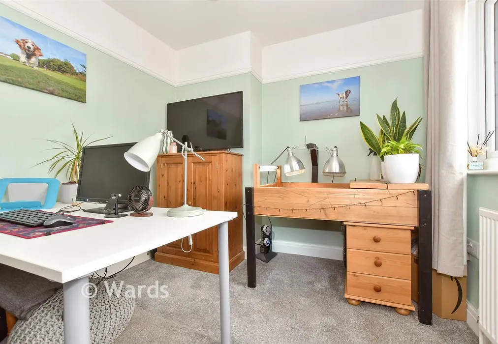 Bedroom 2 - Norman Road, Whitstable, Kent - Wards of Kent