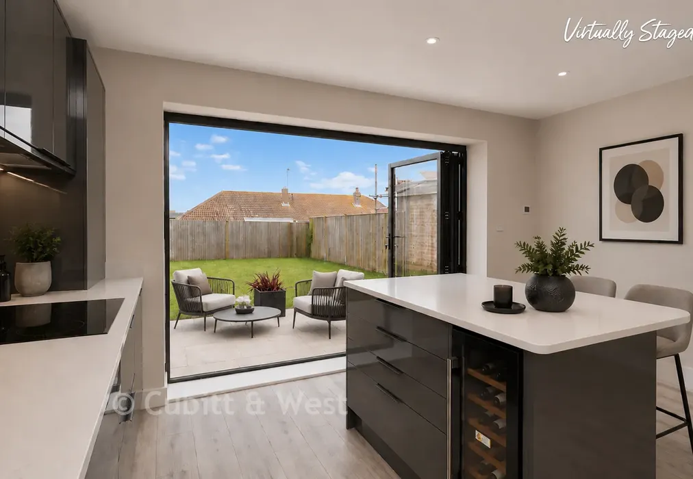 Staged Internal Lifestyle - Slindon Avenue, Peacehaven, East Sussex - Wards of Kent