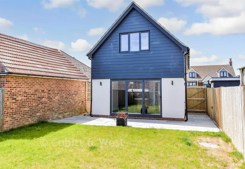 Rear Elevation - Slindon Avenue, Peacehaven, East Sussex - Wards of Kent