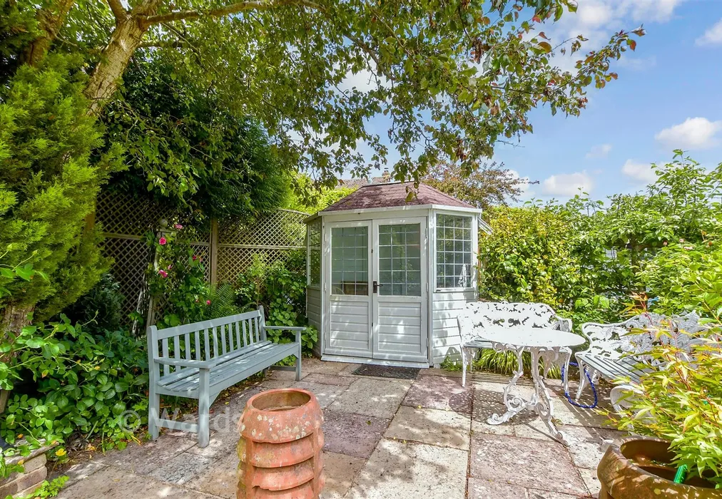 Patio / Decking - Cherry Orchard, Tenterden, Kent - Wards of Kent