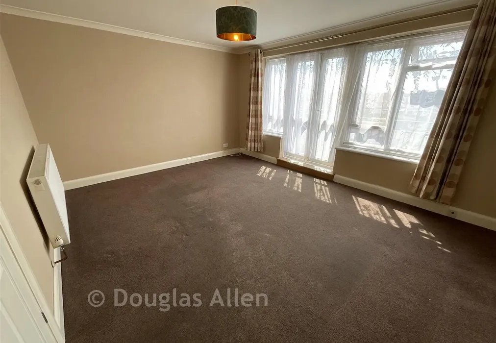 Lounge - Victor Approach, Hornchurch, Essex - Wards of Kent