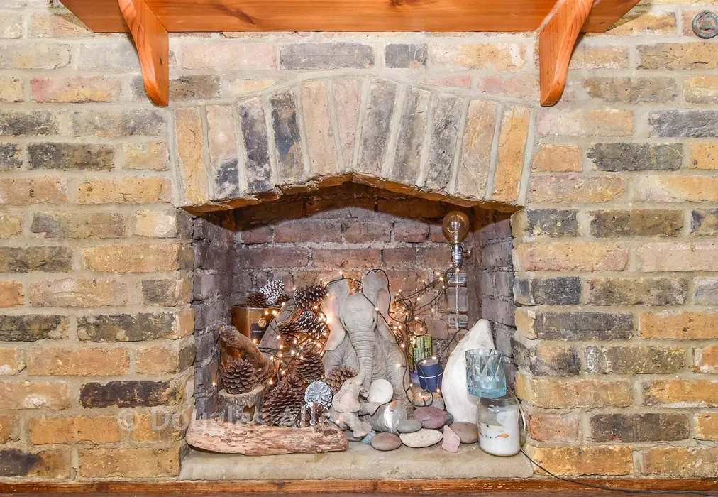 Internal Lifestyle Photograph - Sinclair Road, Chingford - Wards of Kent
