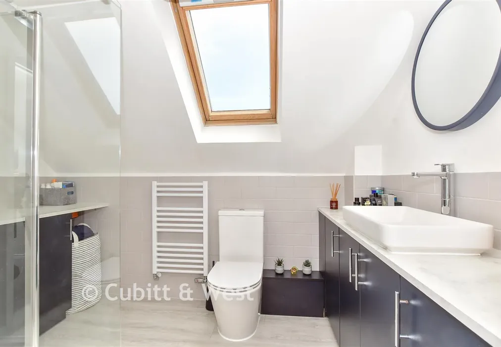 En-Suite Shower Room - Hambledon Road, Waterlooville, Hampshire - Wards of Kent