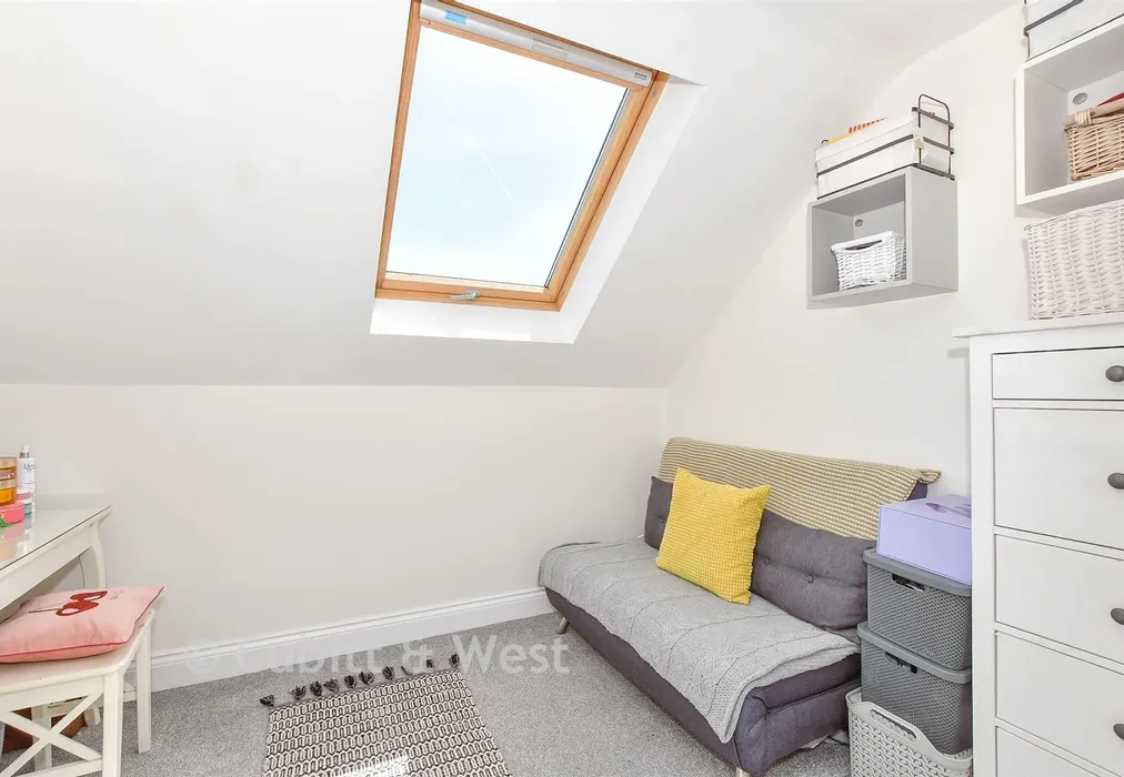 Bedroom 4 - Hambledon Road, Waterlooville, Hampshire - Wards of Kent