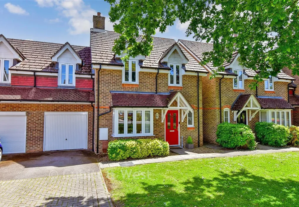 External (Web) 1 - Hambledon Road, Waterlooville, Hampshire - Wards of Kent