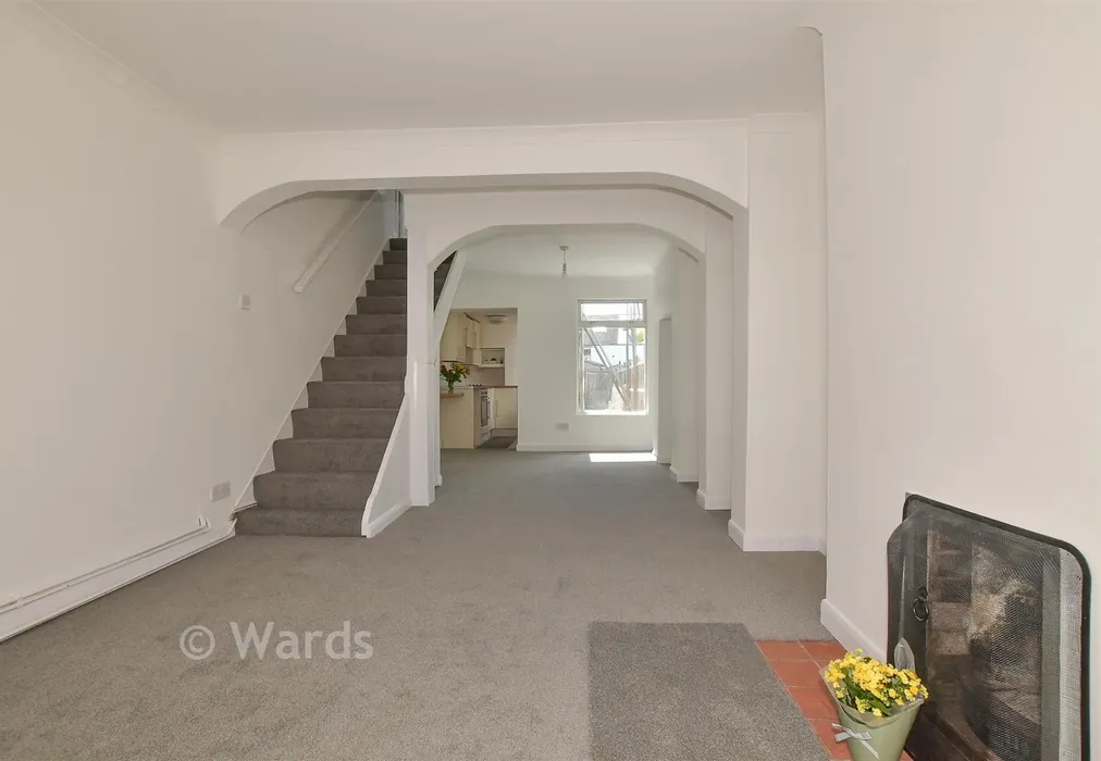 Lounge - Albert Street, Whitstable, Kent - Wards of Kent