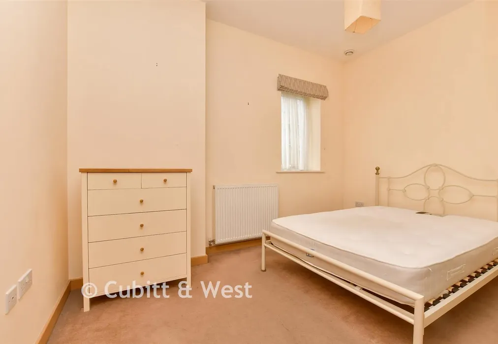 Bedroom - Manor Road, Wallington, Surrey - Wards of Kent