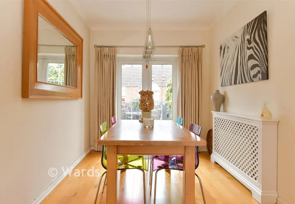 Dining Area - Frobisher Way, Greenhithe, Kent - Wards of Kent