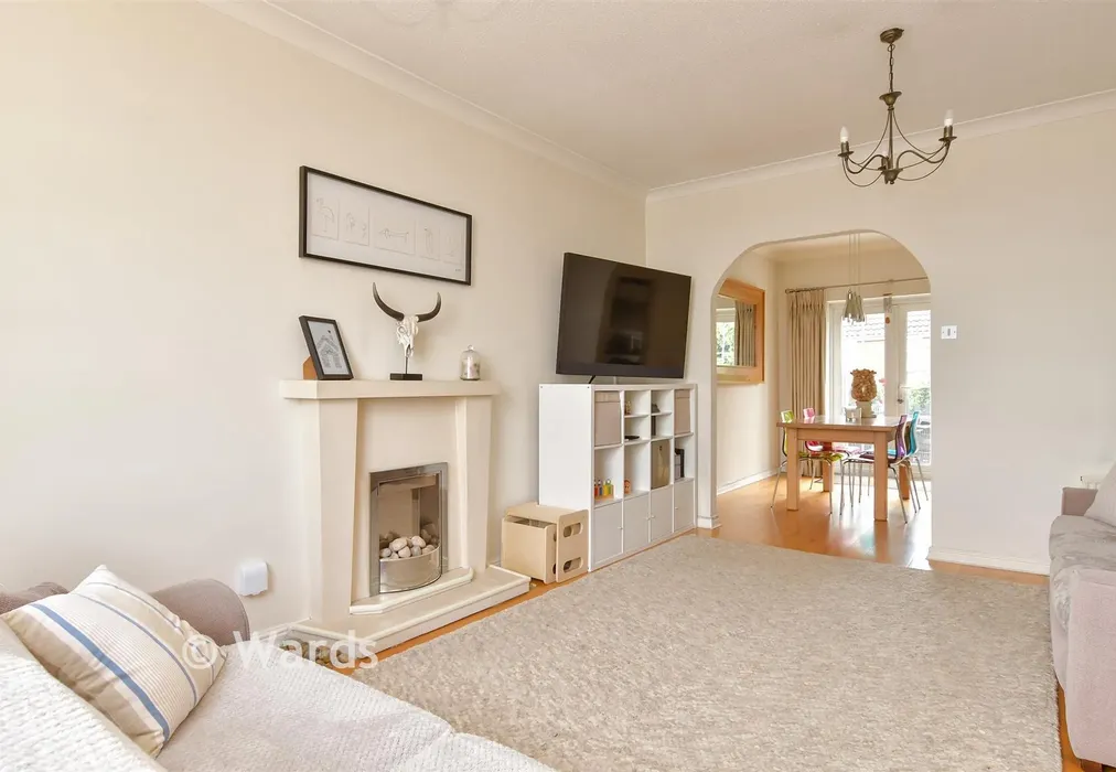 Lounge - Frobisher Way, Greenhithe, Kent - Wards of Kent