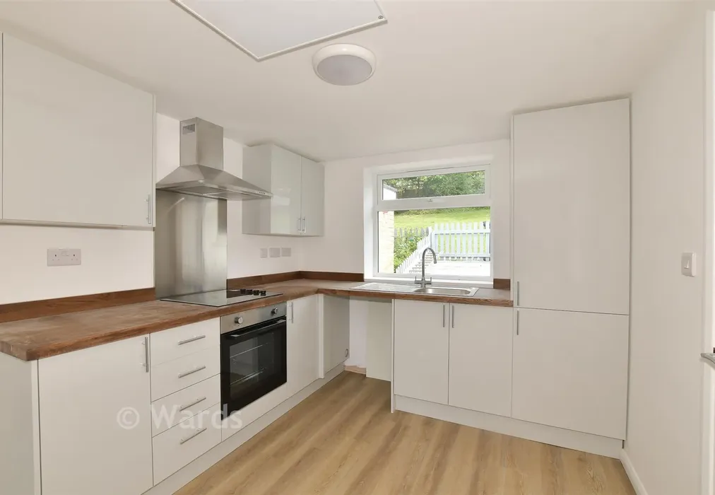 Lounge/ Kitchen - Copinger Close, Canterbury, Kent - Wards of Kent