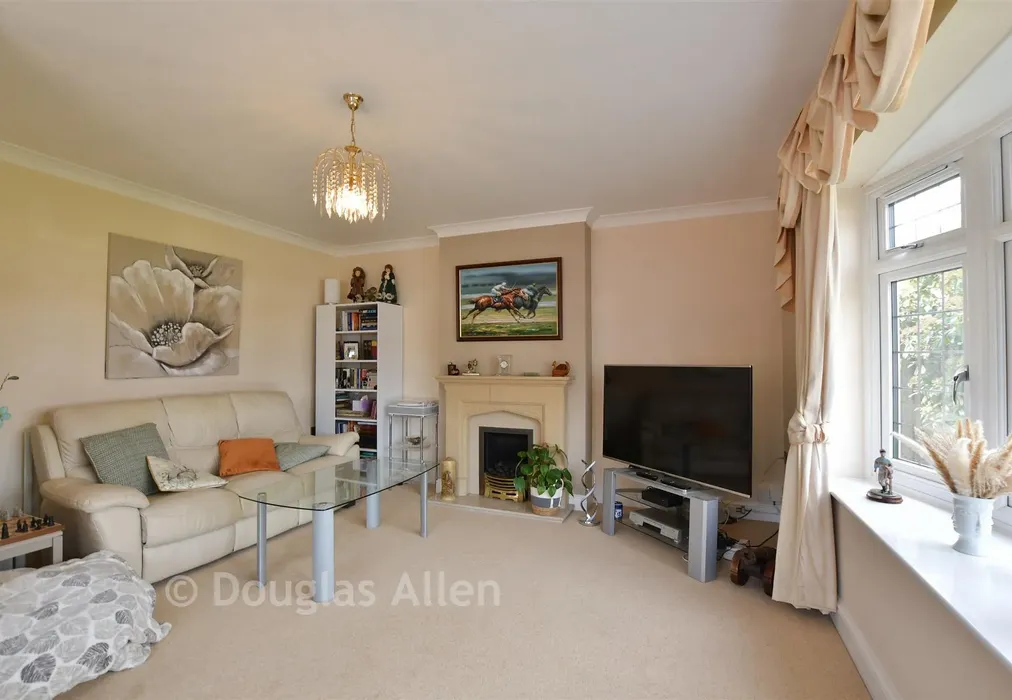 Lounge - Oreston Road, Rainham, Essex - Wards of Kent