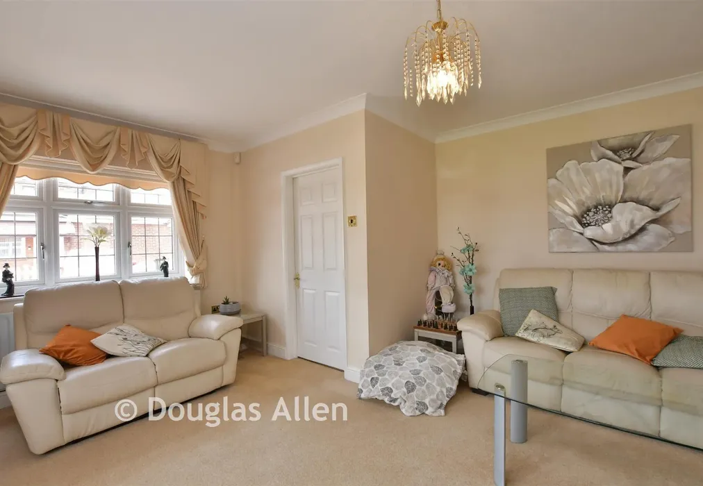 Lounge - Oreston Road, Rainham, Essex - Wards of Kent
