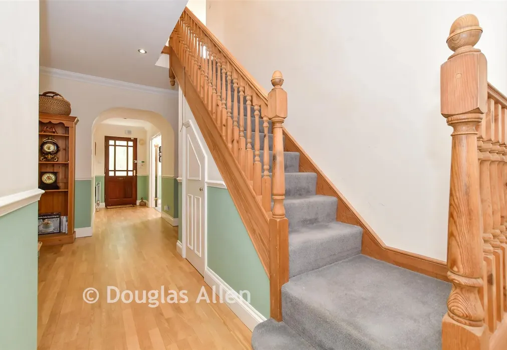 Hallway - Townmead Road, Waltham Abbey, Essex - Wards of Kent