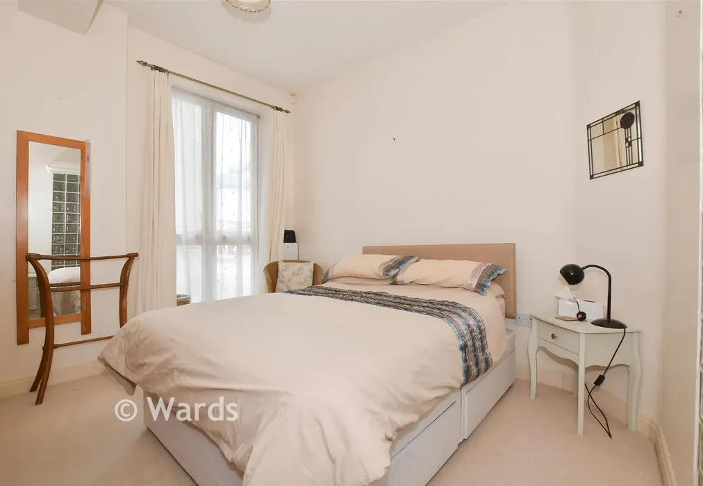 Bedroom 1 - St. Stephen's Fields, Canterbury, Kent - Wards of Kent